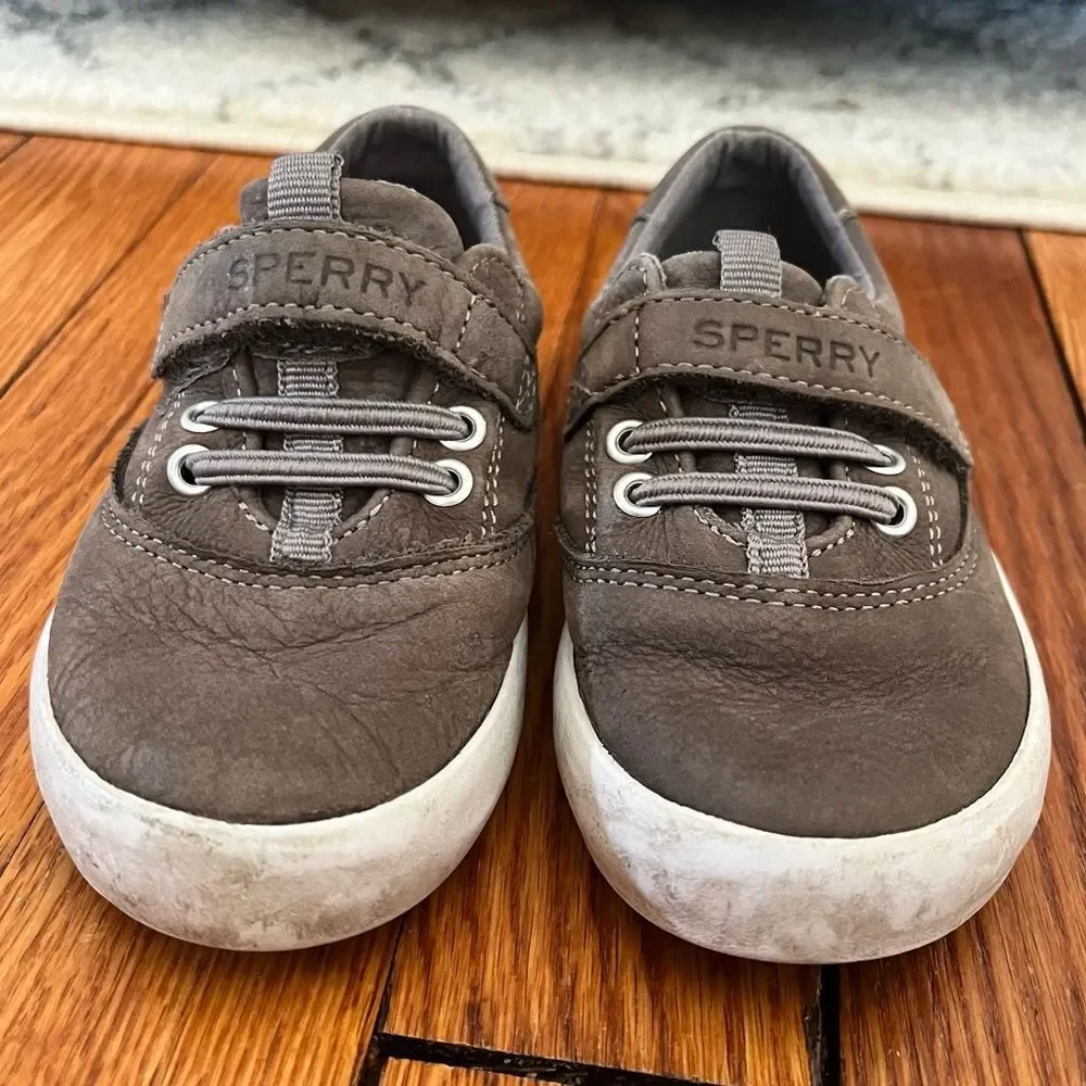 Sperry Topsider Little Kid's Grey Spinnaker Washable Junior Sneaker Size 8.5